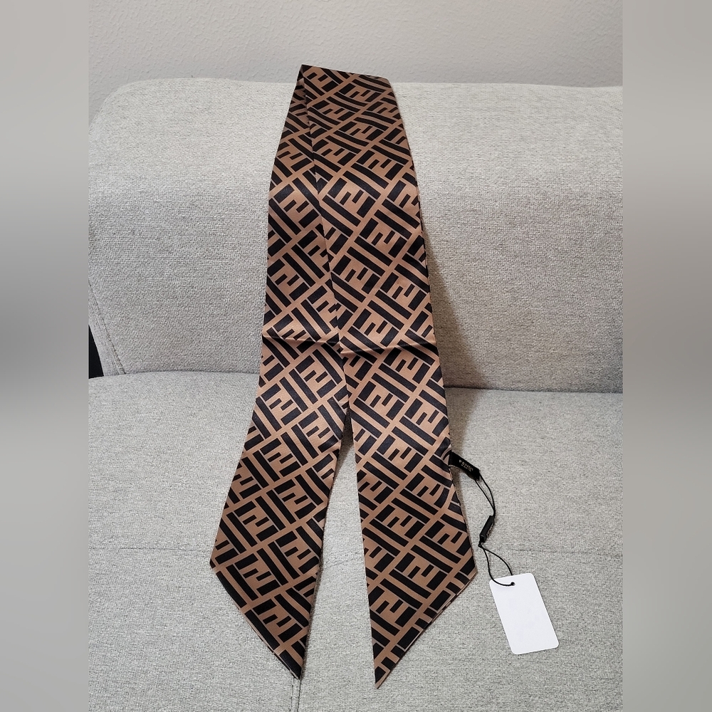 Skinny Scarf Twilly